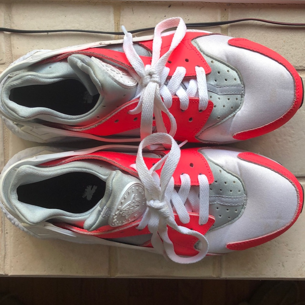 Neon pink Nike Huraches